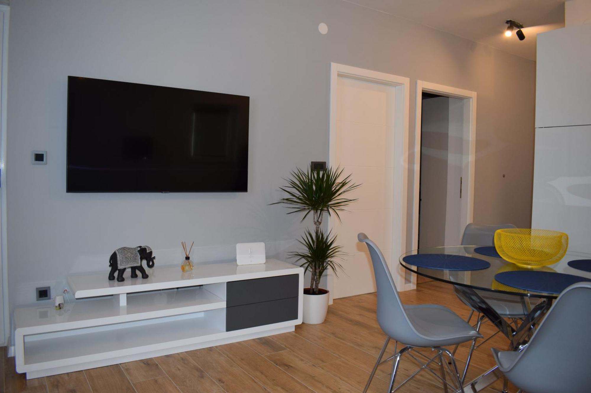 Apartman Oneum Omis Exterior photo